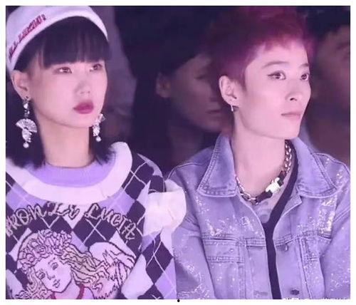 娛樂(lè)吃瓜君戀情頂流,頂流明星戀情曝光，揭秘娛樂(lè)圈甜蜜瞬間